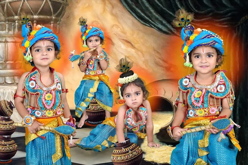 CHITRAKAR The Digital Zone Best Studio in Malleshwaram Photo Studio Color Lab