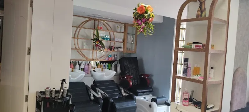Florence Family Salon and SPA