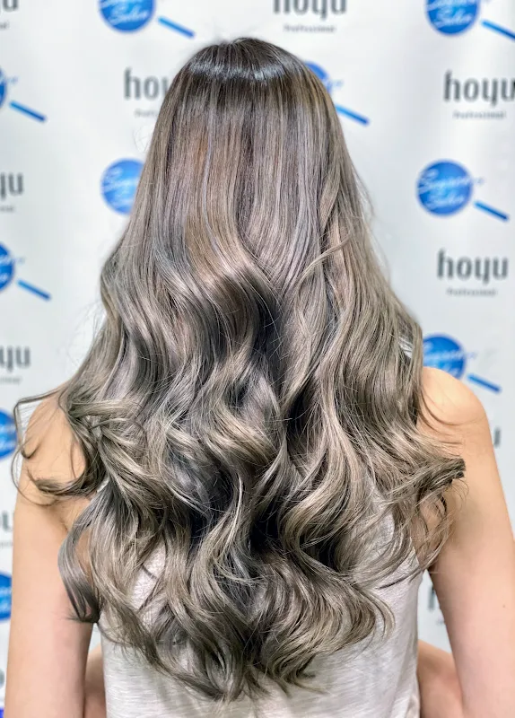SEARCHING SALON
