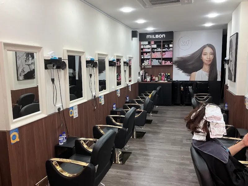 SEARCHING SALON