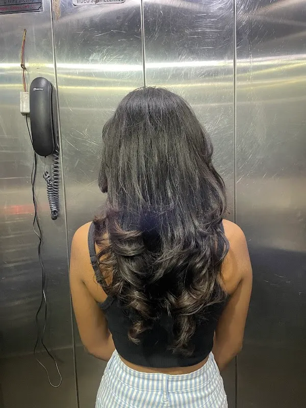 U&M HairStudio Hair and Beauty Unisex Salon
