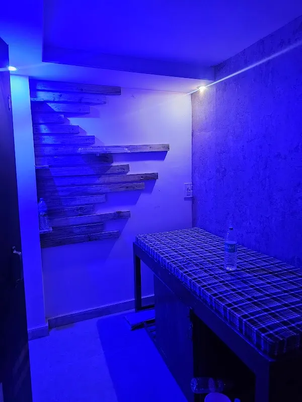 Mani Spa & Retreat