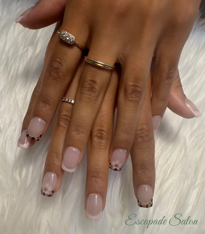 Escapade Salon & Boutique
