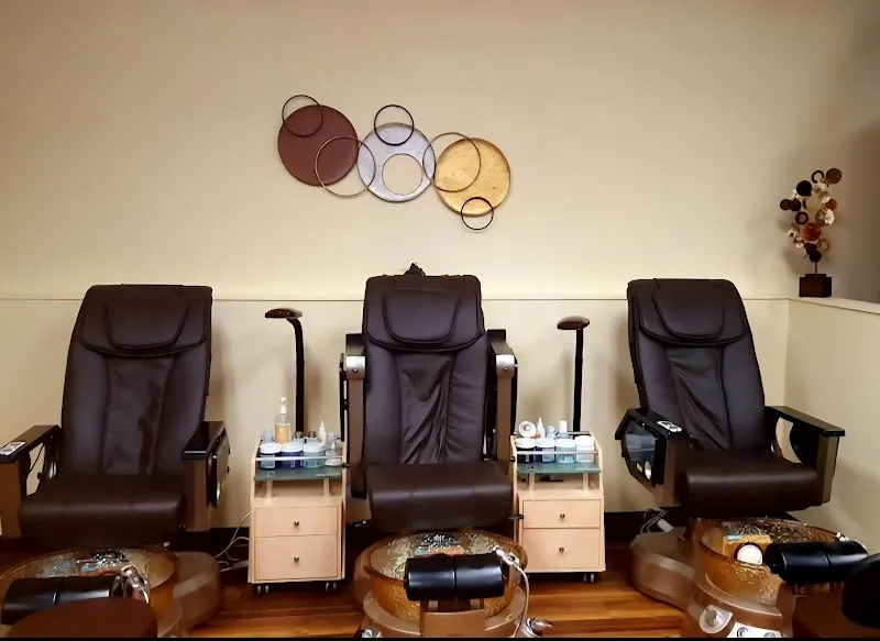 Escapade Salon & Boutique