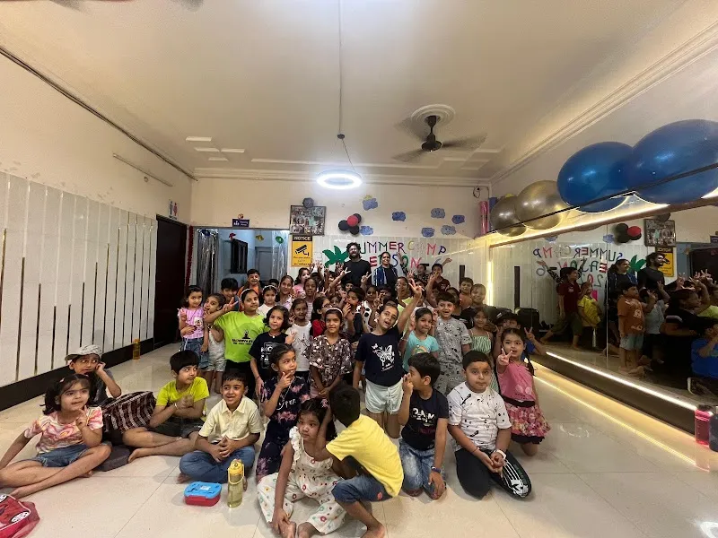 SACHDEVA DANCE FITNESS STUDIO(LANKA,VARANASI)