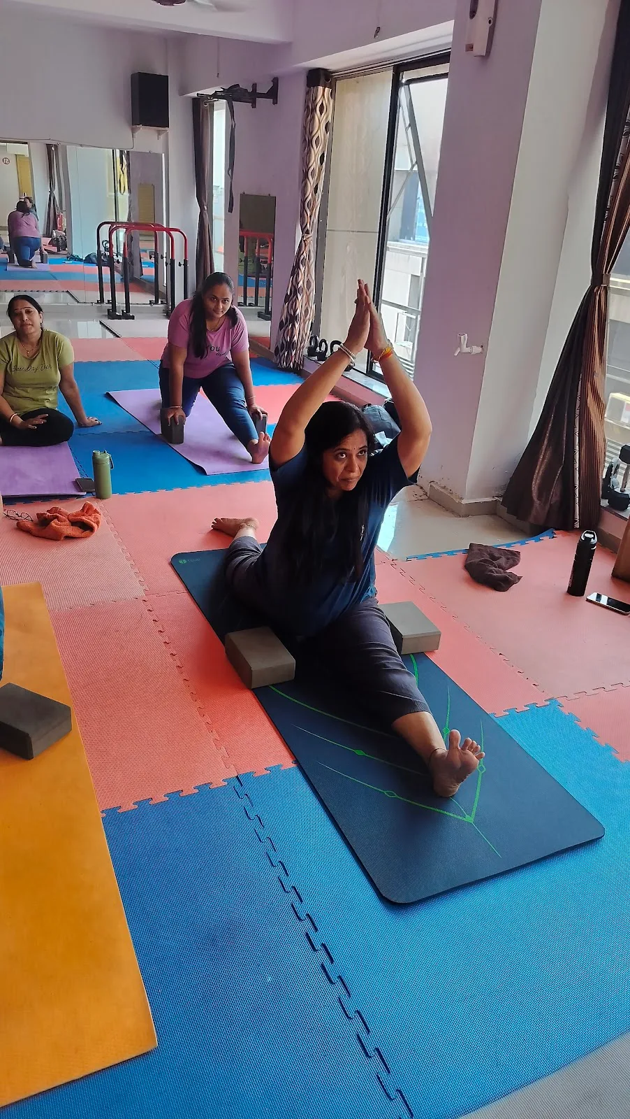 Adiyogi Yog Classes