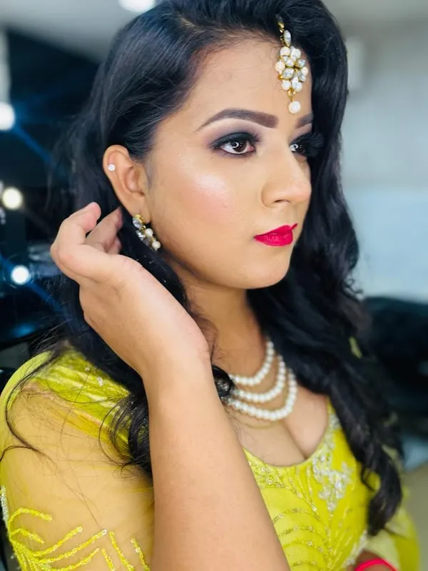 Tanu Makeup & Beauty Salon