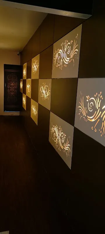 DJ SPA - CG Road Ahmedabad
