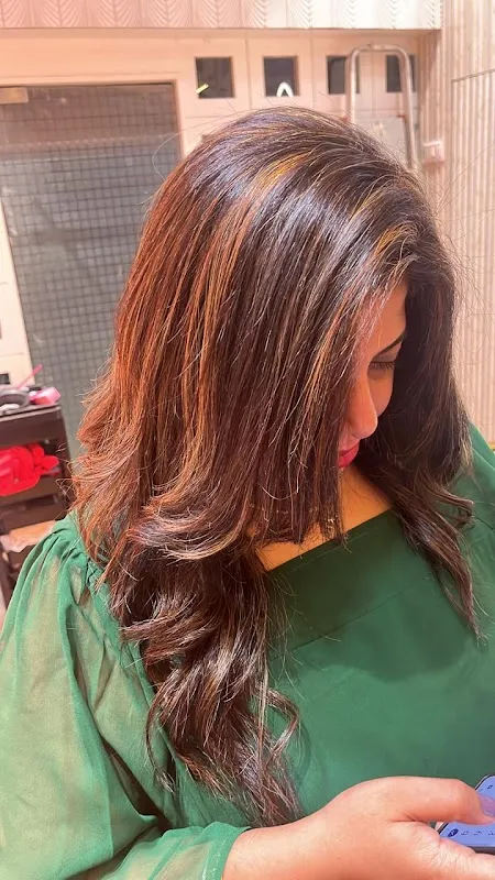 Yuri hair studio ( NIMMO JAGYASI)