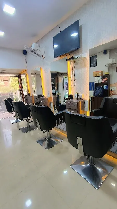 7 Stars Unisex Salon