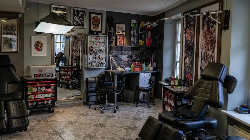 LX TATTOO & PIERCING