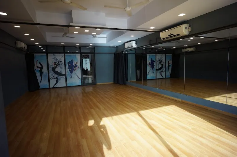Dream World Institute of Dance