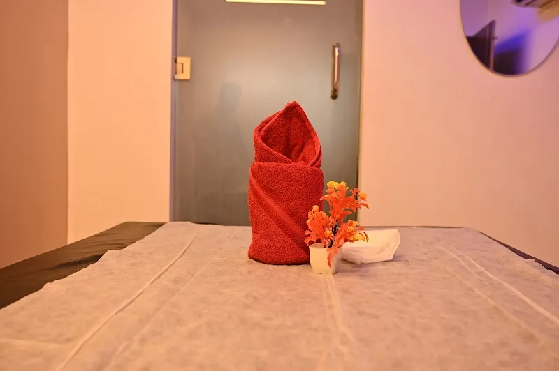 Moon Spa Andheri West - Massage Spa in Andheri West