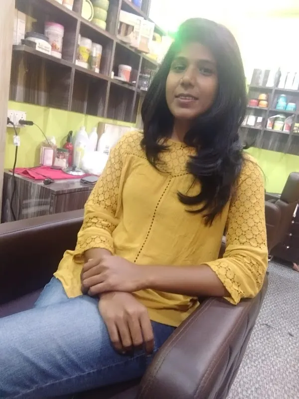 Twinkle's Professional Advance Hair Beauty & Makeup Studio