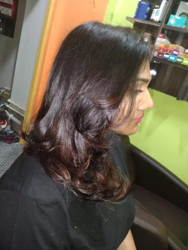 Twinkle's Professional Advance Hair Beauty & Makeup Studio