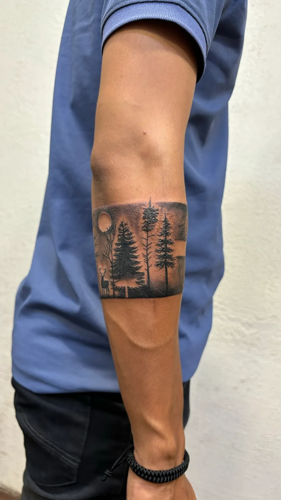 Mr Tattooholic Tattoo & piercing Studio ahmedabad