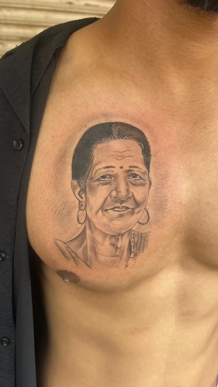 Mr Tattooholic Tattoo & piercing Studio ahmedabad