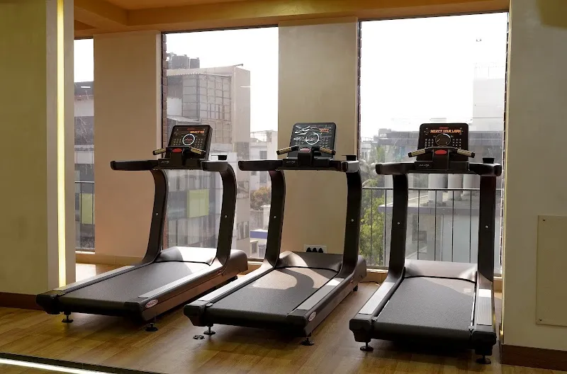 Aurum Ultra Luxury Fitness Club