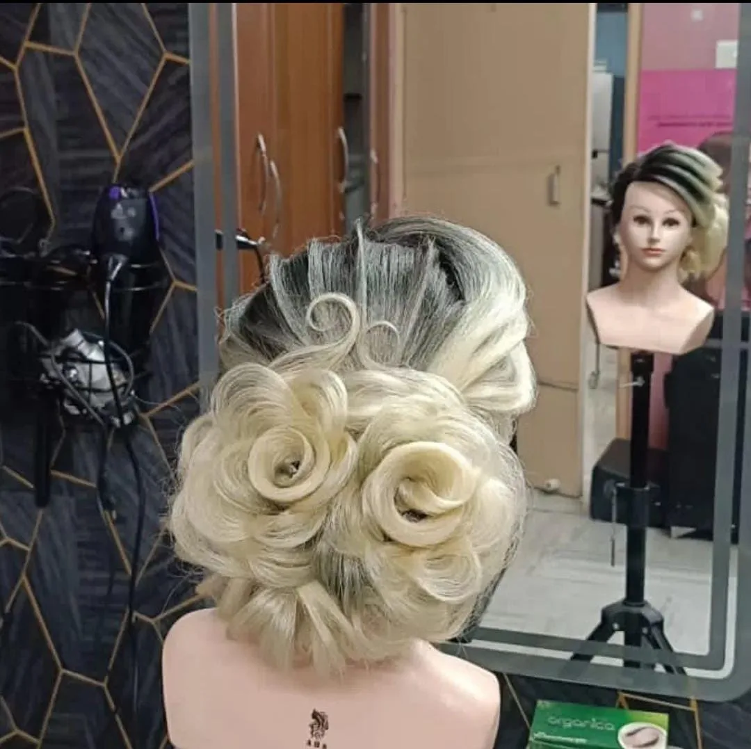 SHE Beauty salon