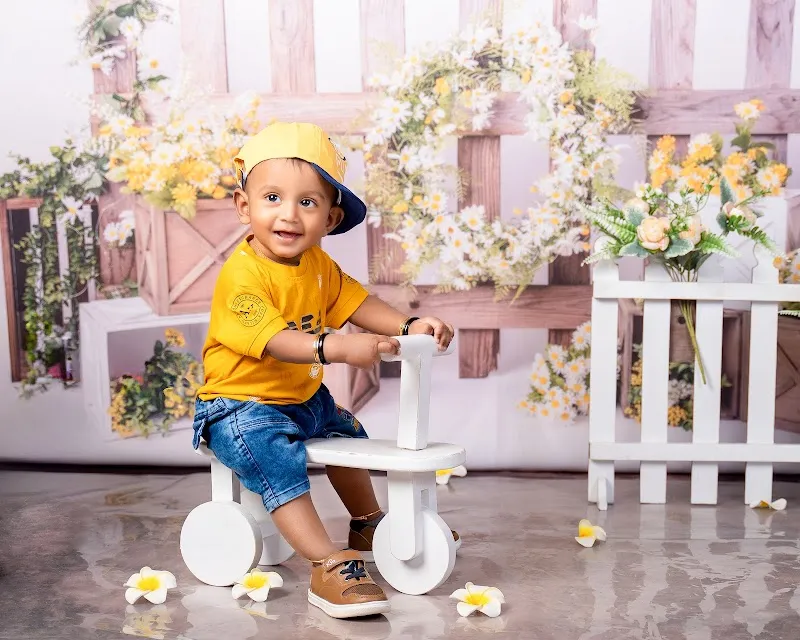 jolly studio - baby / maternity / wedding photography