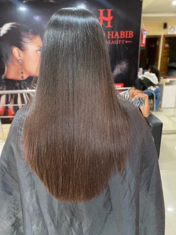 Jawed Habib Hair and Beauty Unisex Salon || Best Unisex Salon In Jhansi