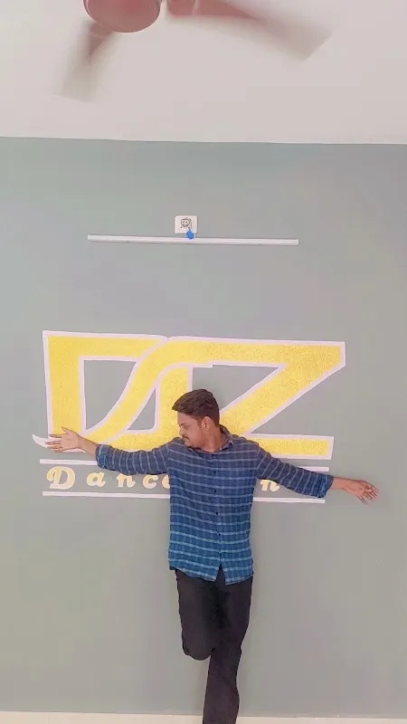 DZ DANCE ACADEMY B3