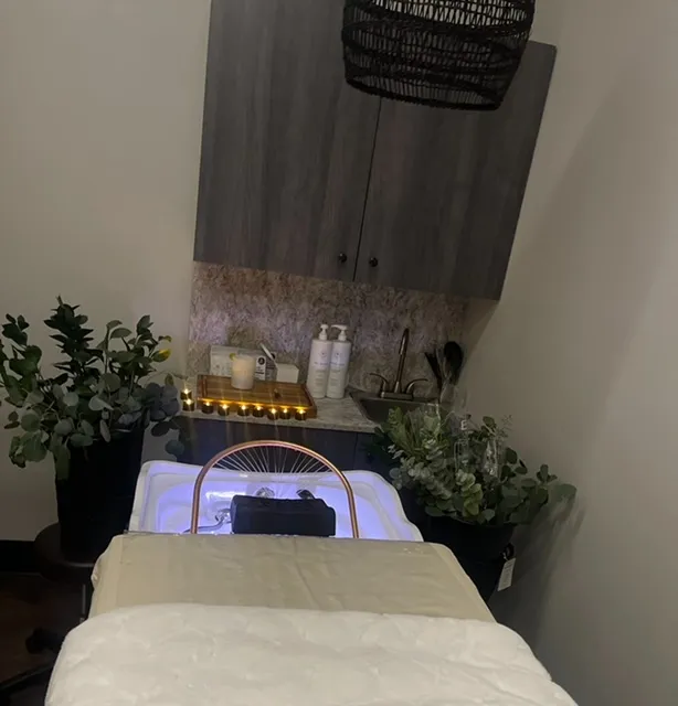 Head Spa Chalet