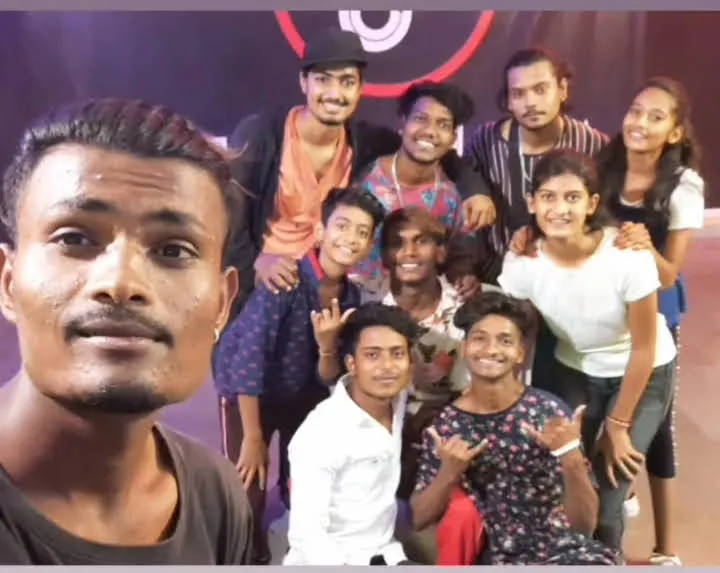 7J DANCE STUDIO