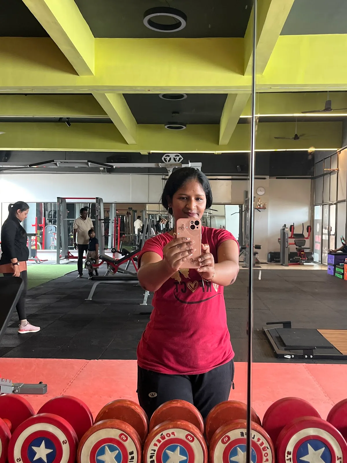Unique fitnes Gym