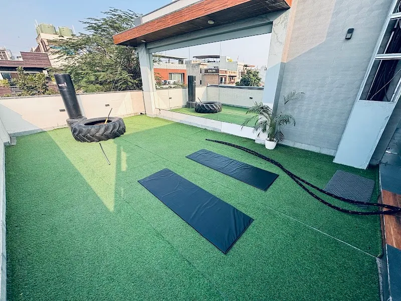 Pro Ultimate Gyms- Model town 2, Delhi