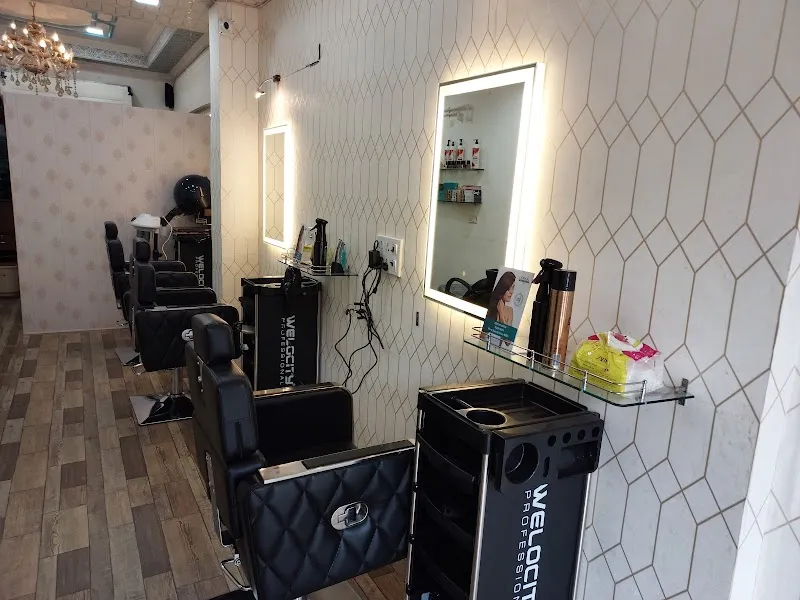 Shah's Unisex Salon & Academy