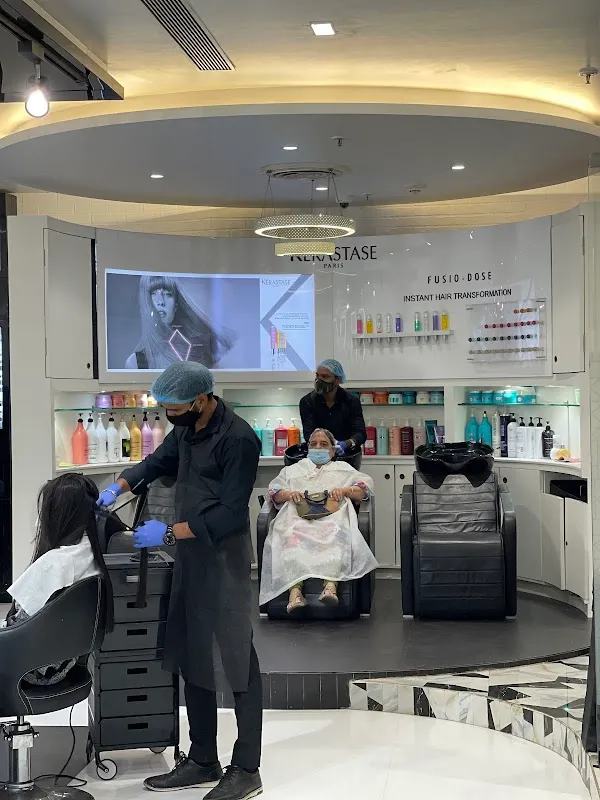 Envi Salon & Spa - Oberoi Mall - Goregaon
