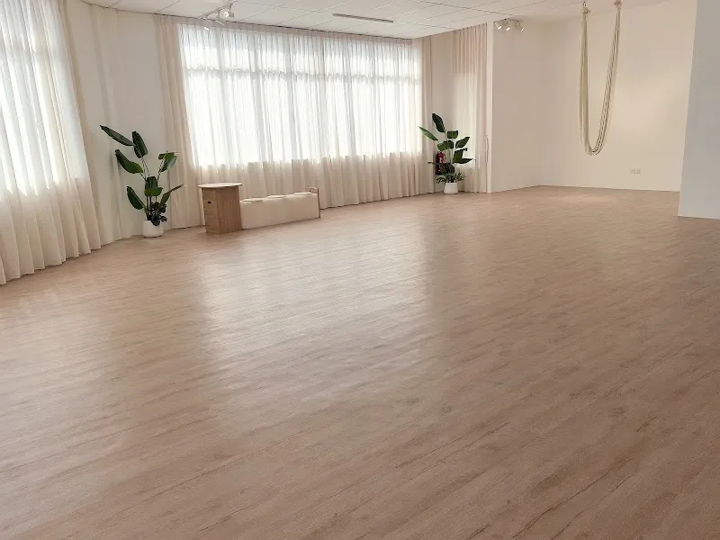 DD YOGA&DANCE STUDIO