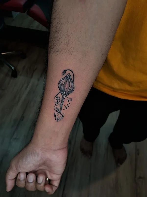 ILLUMINATI TATTOO Studio