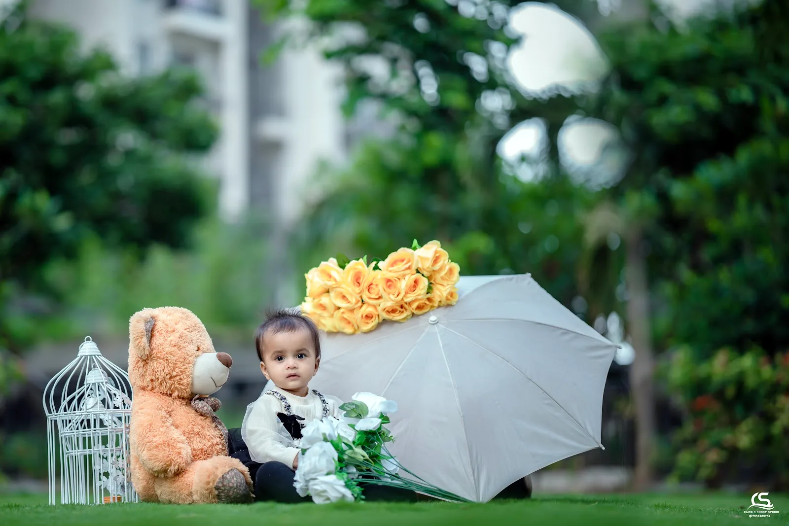 Click & shoot photostudio