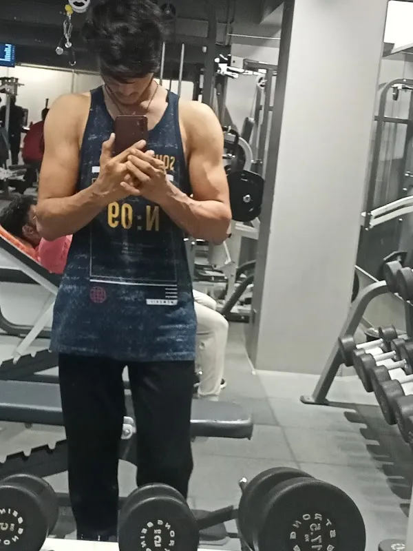 SR FITNESS