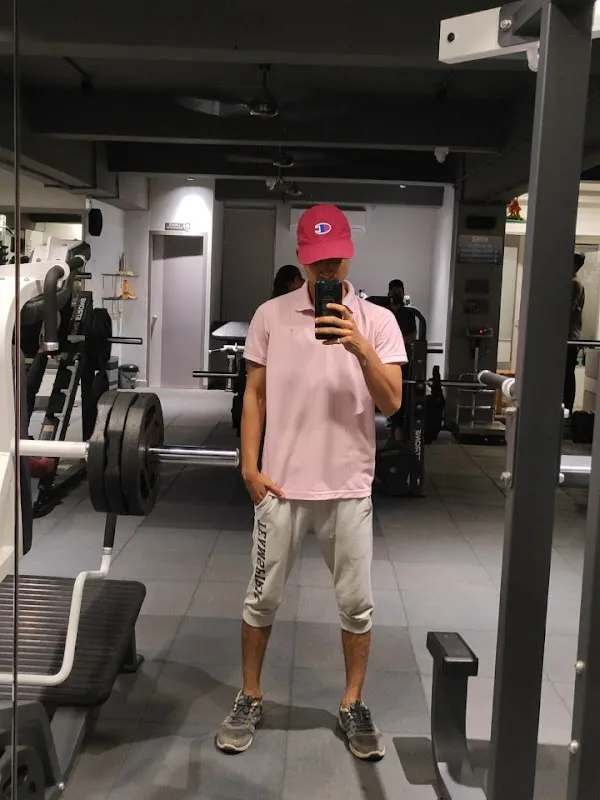 SR FITNESS