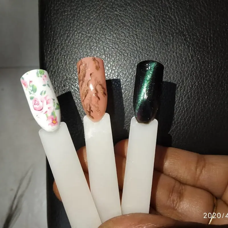 Swamini Beauty salon & Nail Art