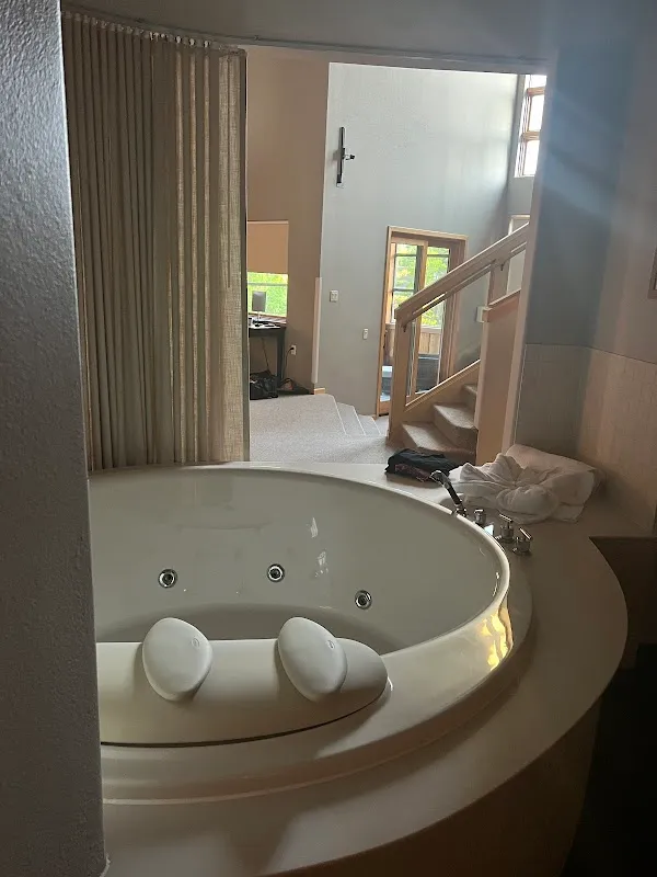 Sundara Inn & Spa