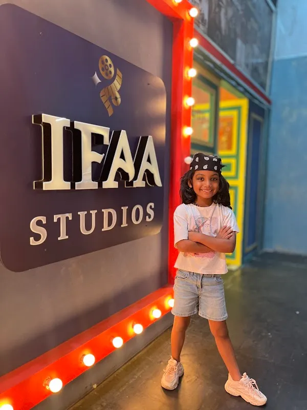 DREAM DANCE AND FITNESS STUDIO