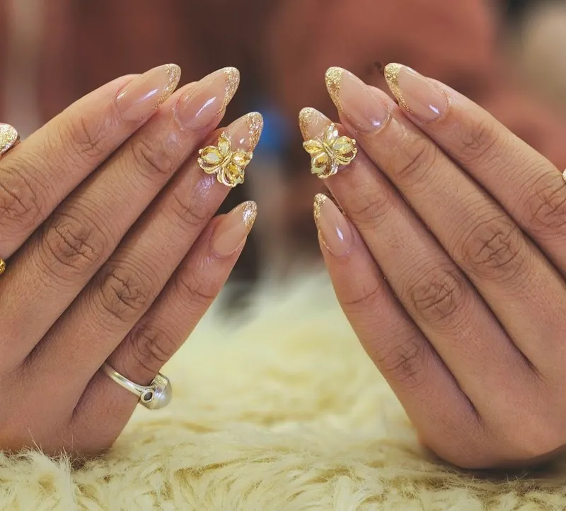 La Beauty and Nails