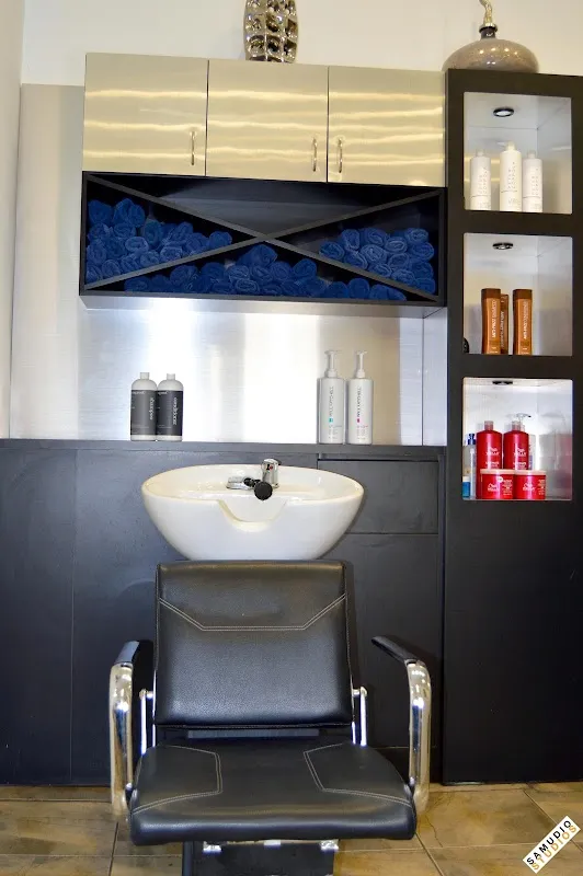 Salon Soliel