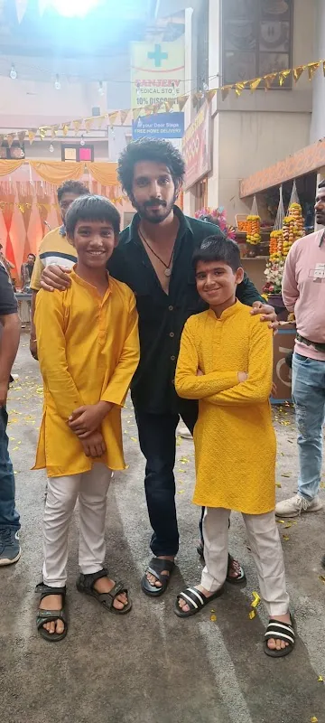 RAJ DANCE STUIDO