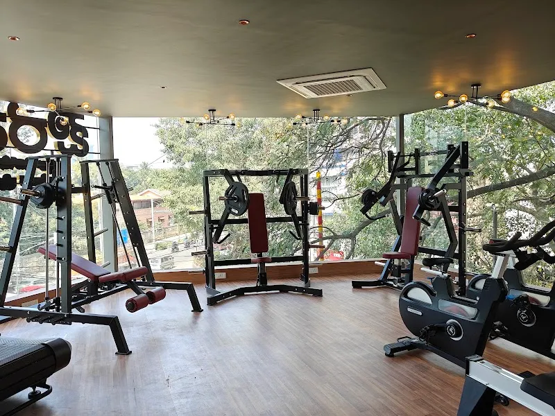 Aurum Fitness Brigade Road - Gym Center