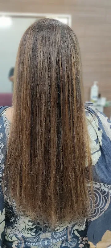 Being U Salon