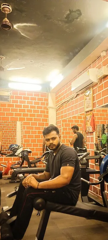 Max fitness hub- Best Gym In Varanasi | Cardio, Weight Training In Varanasi