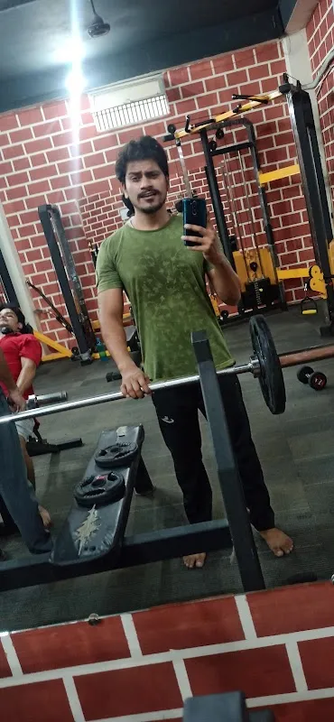 Max fitness hub- Best Gym In Varanasi | Cardio, Weight Training In Varanasi