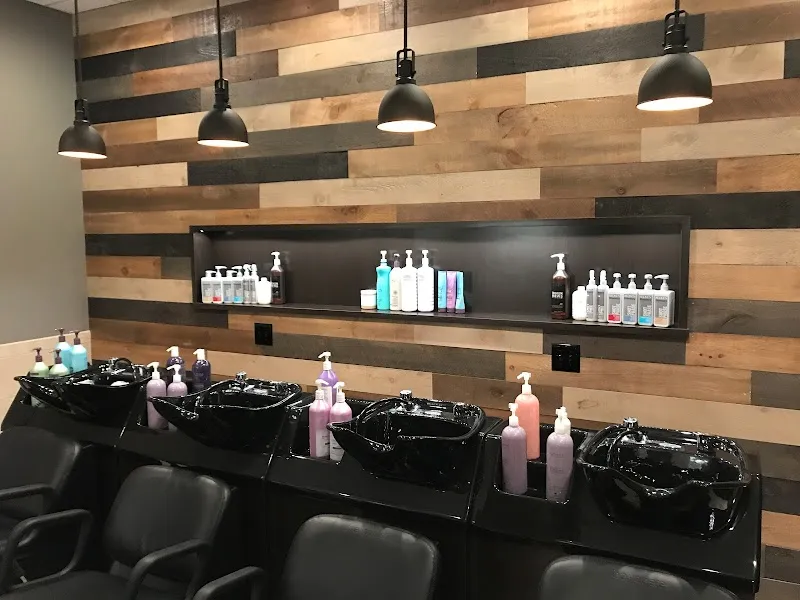 Signature Salon & Spa