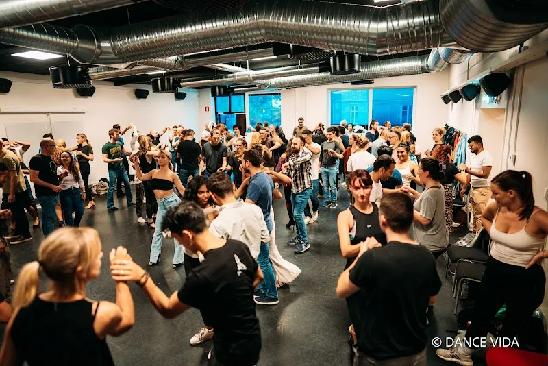 Dance Vida - Salsa, Bachata, Tango, Kizomba & Konpa.