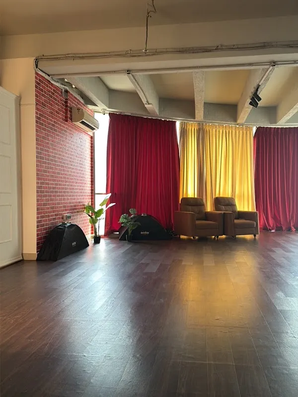 RankKit Studios | Podcast Studio & Photography Studio in Navi Mumbai on Rent | Studio For Photoshoot & Video shoot.